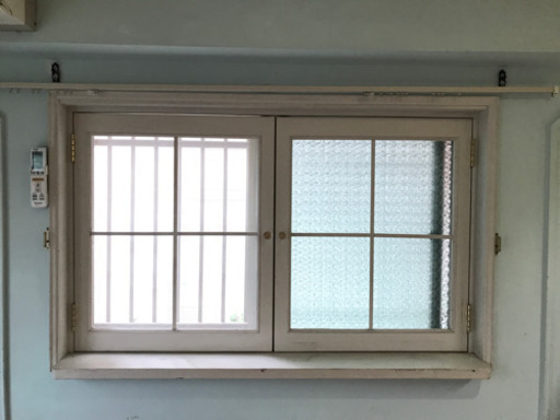 木製ドア　窓　建具　ガラス付