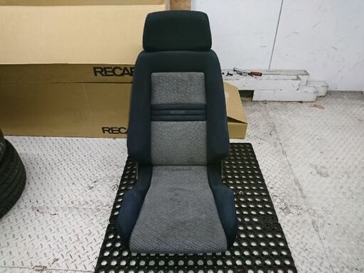 レカロシート LX？ 汎用シート セミバケ 右ダイヤル