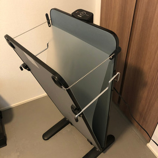 【急募】【TOSHIBA製】【美品】パンツプレス　ズボンプロセッサーの画像