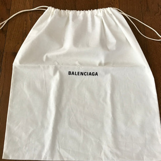 BALENCIAGAの袋の画像