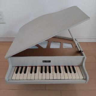 カワイ グランドピアノ ホワイト 幼児向け