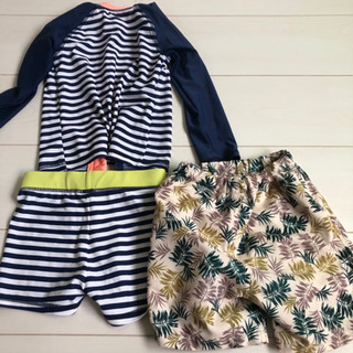 【値下げ‼️】水着 ラッシュガード 男の子 95.90センチの画像