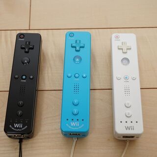 wii 本体　リモコン　セットの画像