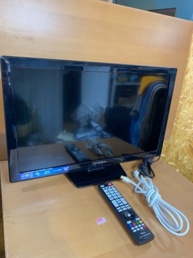 【極美品】液晶テレビ DXアンテナ 24V型 LVW246T 地上・BS・110度CS ヤマダ電機オリジナルモデル