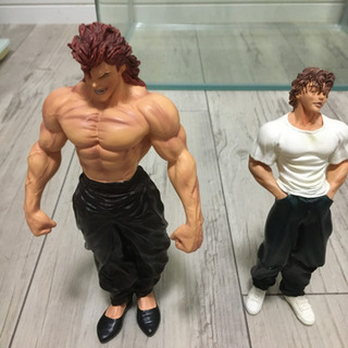 範馬刃牙と勇次郎のフィギュアセット