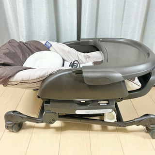 combi コンビ ネムリラ AT オートスウィング BEDi ハイローチェア ②