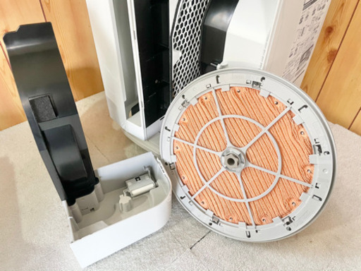 DAIKIN ダイキン MCK70 加湿空気清浄機 ストリーマ空気清浄 ②