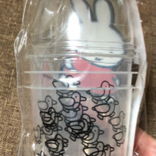 【新品未開封】ミッフィー（ふた付きクリアカップ）の画像