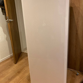 ハイアール　電気冷凍庫　美品　早めで。