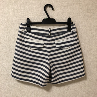 natural beauty basicショートパンツMの画像