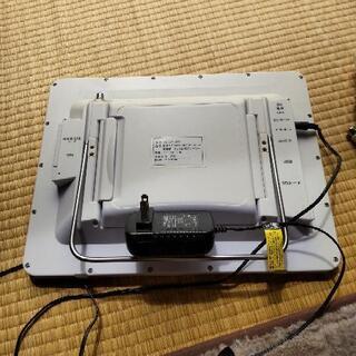 ワンセグチューナーテレビ付きDVDプレイヤーの画像