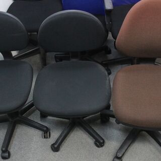 【オフィスチェア・事務椅子　10脚セット　無料であげます　譲ります。店頭引取りのみ　埼玉県朝霞市】の画像