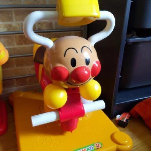 アンパンマン　乗り物♪