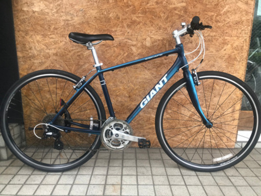 GIANT ジャイアント ESCAPE R3 人気クロスバイク 2017 通勤・通学・街乗り
