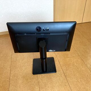 LG 27MU67-B 4K 27インチ液晶モニターの画像