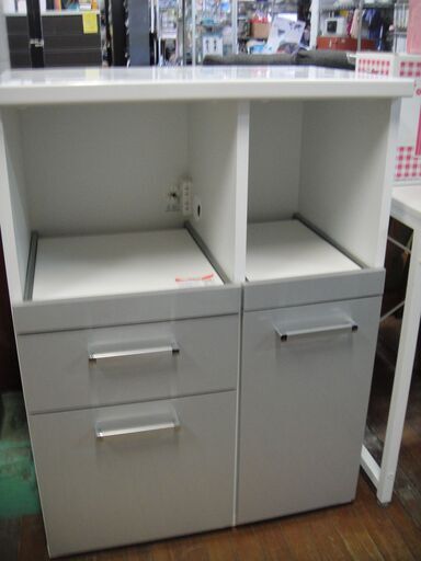 今だけチャンス！「ジモティー」見たよ！で通常特価14,278円より3,000円引きの11,278円!  創愛ファニチュア　キッチンボード　レンジボード　レンジ台　家電ボード