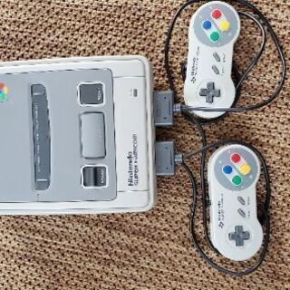 スーパーファミコン本体とカセットのセット