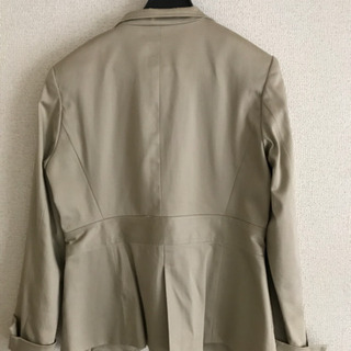 【値下げ処分】ジャケット長袖　Mサイズの画像