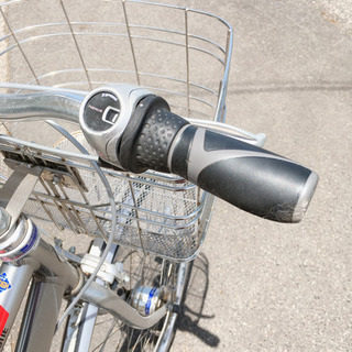 おススメ😄通勤通学用自転車✨ブリヂストン✨アルベルト Albelt✨通学・通勤におすすめ✨変速ギア3段階・27インチ・シルバー✨鍵あり✨中古品・防犯登録当店でかけれます😄の画像