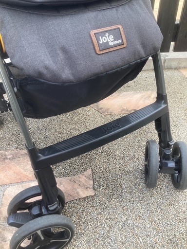 ベビーカー 新生児からOK Joie