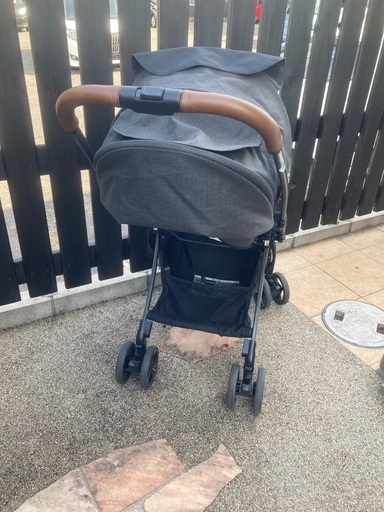 ベビーカー 新生児からOK Joie
