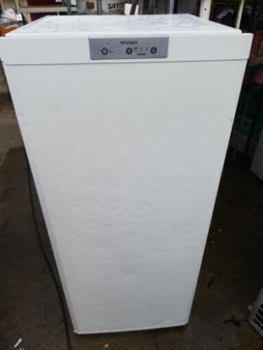 格安!即決!一宮市!2011年式三菱冷凍庫　1500円