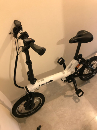 電動アシスト自転車 benelli mini Fold 16