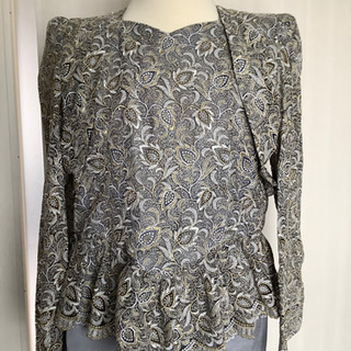 フォーマルスーツ9号の画像