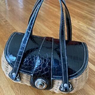 ★値下げ★かわいいかごバッグ☆コロンとしたフォルム☆美品です