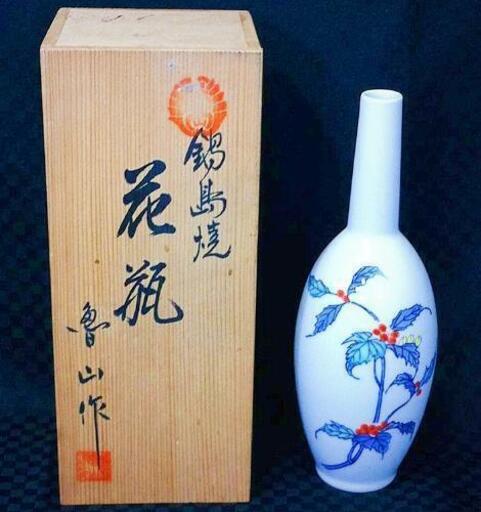 貴重品、美品：花瓶\n\n・メーカー：魯山作\n\n・\n\n・外形寸法：高さ 23cm×口径 2cm\n\n・重量：306g\n\n\n\n・付属品：木箱\n\n