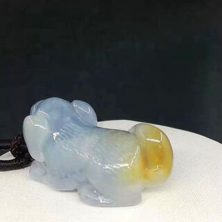 半額セール ミャンマー産 天然本翡翠 ペンダント ネックレス ラベンダー色と黄色 犬 戌年 12史 干支 ヒスイA貨 お守り 誕生日プレゼント 誠心誠意 鑑別書付属の画像