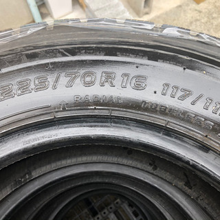 ドラック用タイヤの画像