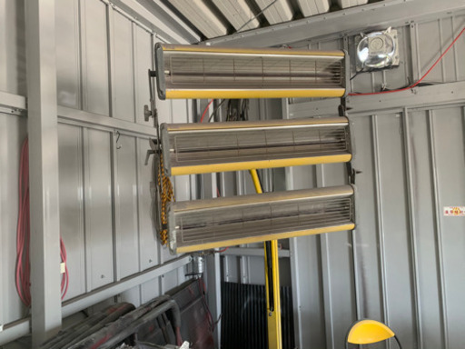 200V ヒーター　鈑金塗装