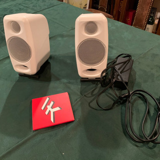 IK MULTIMEDIAのiLoud Micro Monitor(LRケーブル欠品)の画像