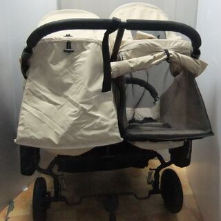 エアバギーココダブル/3カ月～3歳頃/空気タイヤ/レインカバー付き/洗濯済み