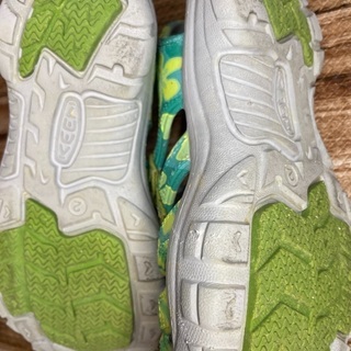 美品★keen☆サンダル20センチの画像
