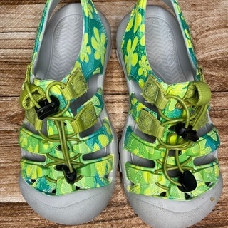 美品★keen☆サンダル20センチ