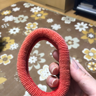 バレッタ　　カチューシャ　髪の毛くくるゴム？の画像