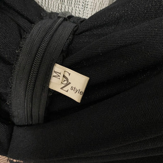 ブラック　オフショル　ドレス　ワンピースの画像