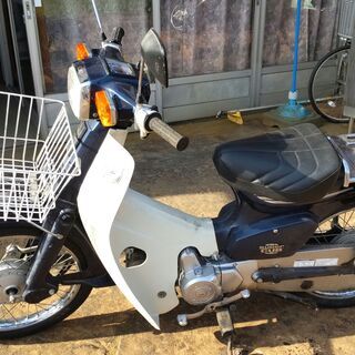 ホンダ　スーパーカブカスタム50