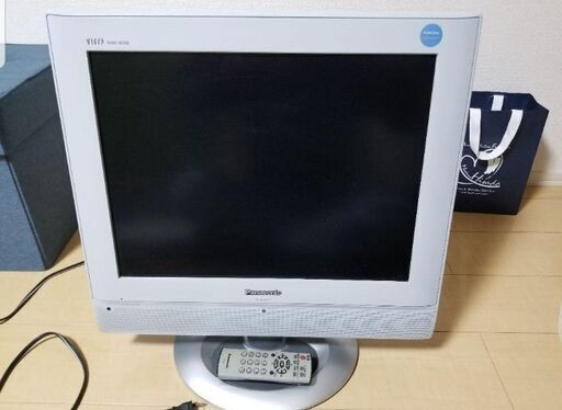 テレビとチューナーのセット