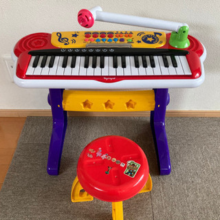 サウンドトイ　キッズキーボードDX 中古