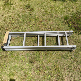 トヨタ純正　ラダー　はしごの画像