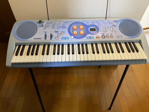 カシオ LK-39 光ナビゲーション電子キーボード　専用スタンド付き
