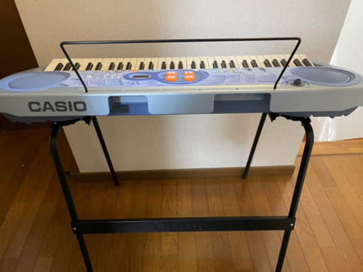 カシオ LK-39 光ナビゲーション電子キーボード　専用スタンド付き