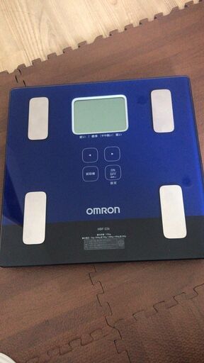 【美品】OMRON オムロン デジタル体重体組成計 HBF-226-DB