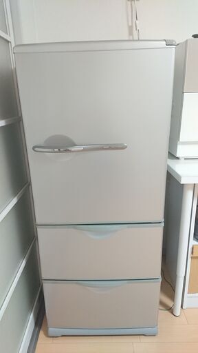 SANYO　冷蔵庫　大容積255L