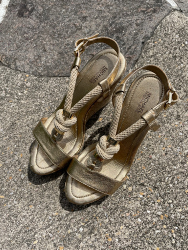 【美品】MICHAEL KORS ウェッジソールサンダル