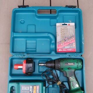マキタ インパクトドライバーをお安くお売り致します。