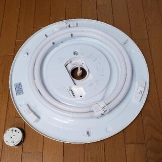 Panasonic　8〜12畳用蛍光灯シーリングライト リモコン付きの画像